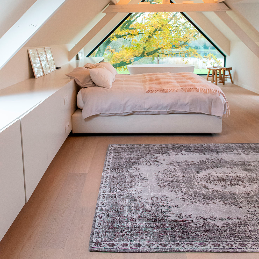 Louis de Poortere Palazzo Collection Da Mosto