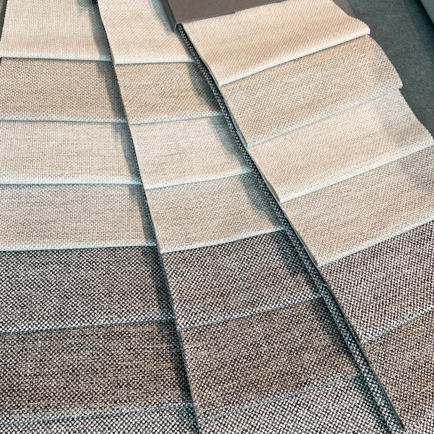 Hilla Beige -kangasnäyte