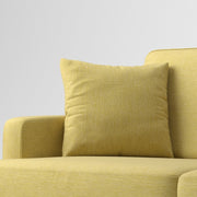 Keltainen sohvatyyny