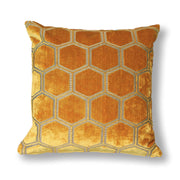 Ode Collection Honecomb Gold -sisustustyyny, koko 43 x 43 cm.